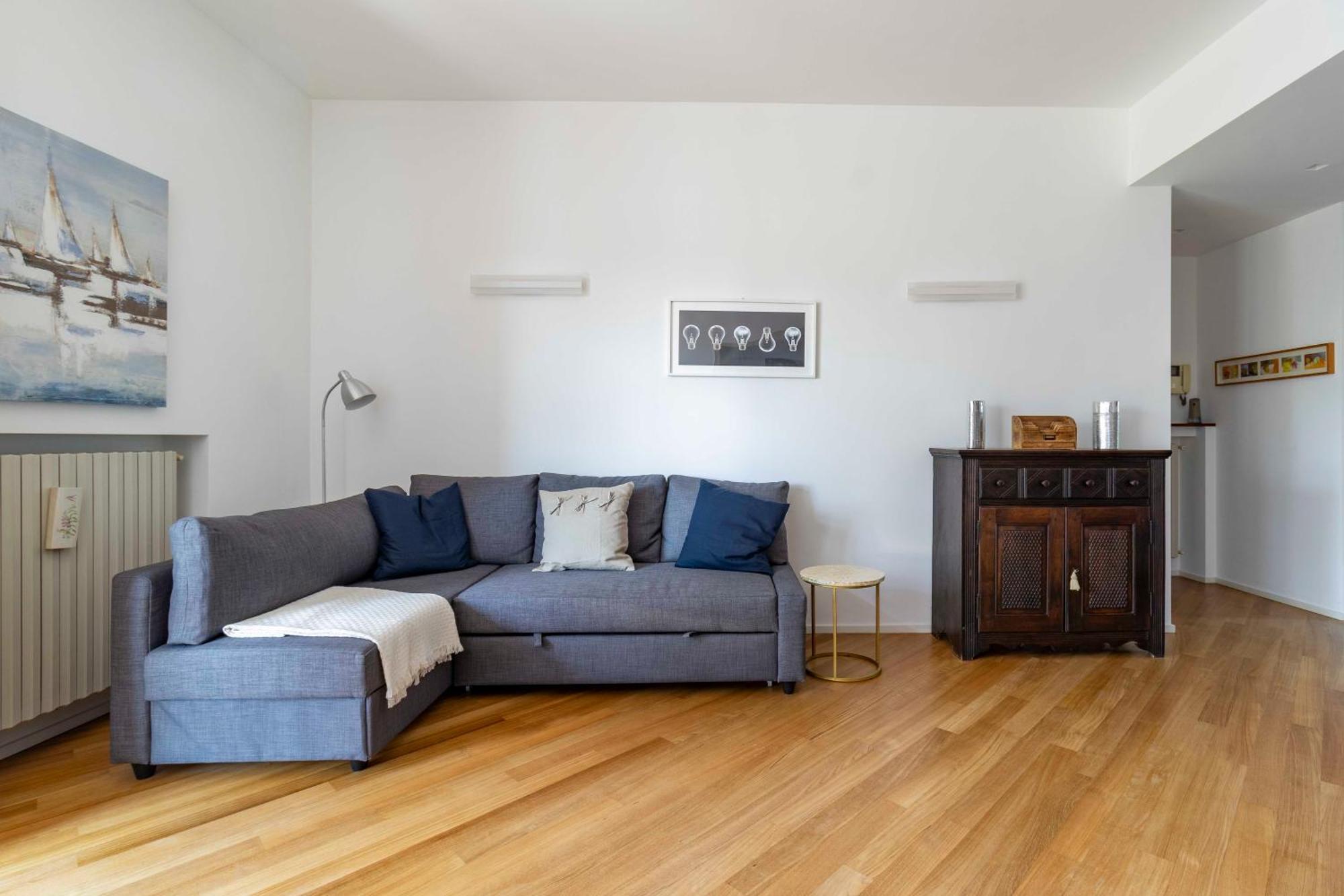 Apartment Bright House - Carozzi Milan