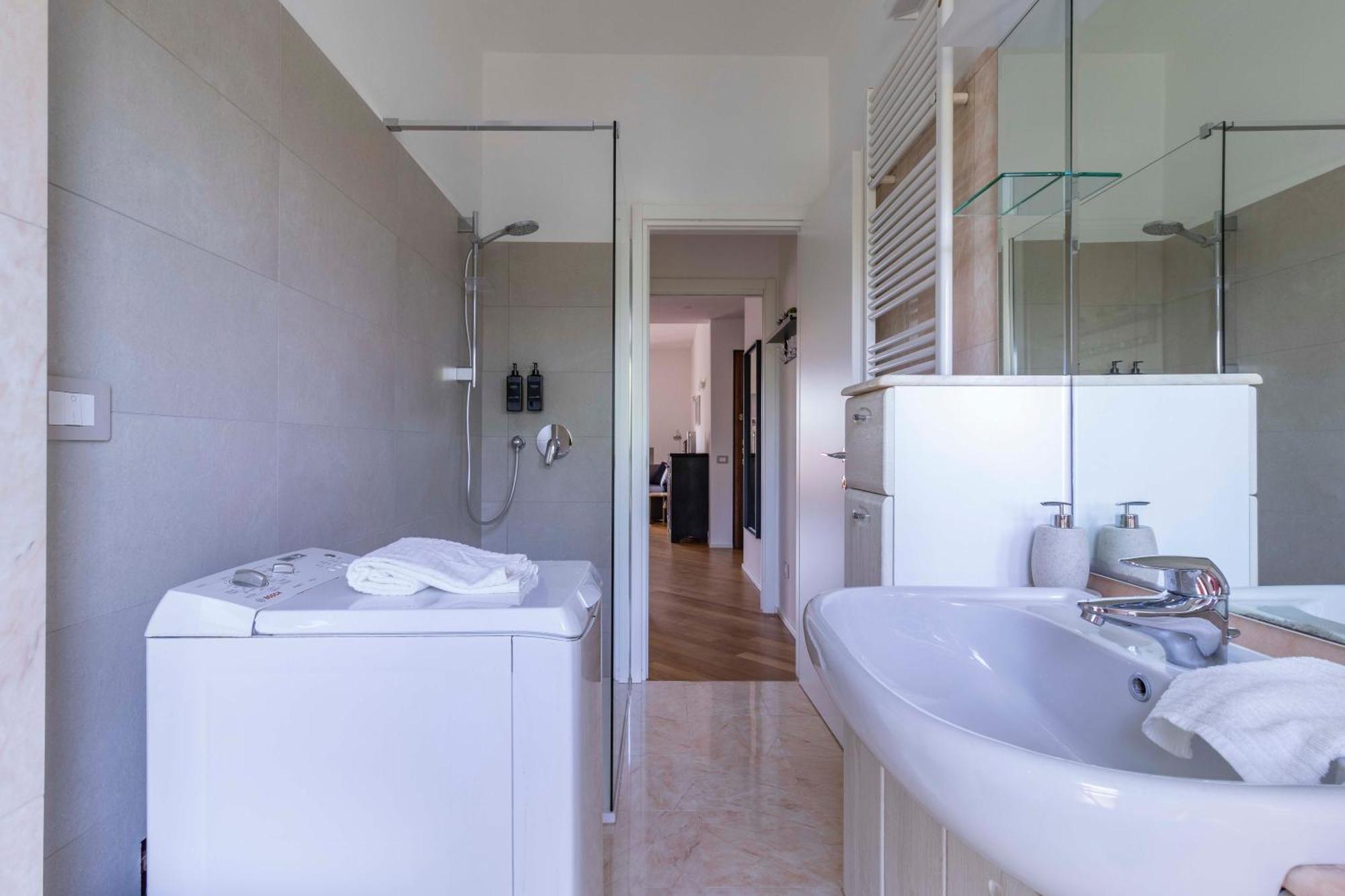 Apartment Bright House - Carozzi