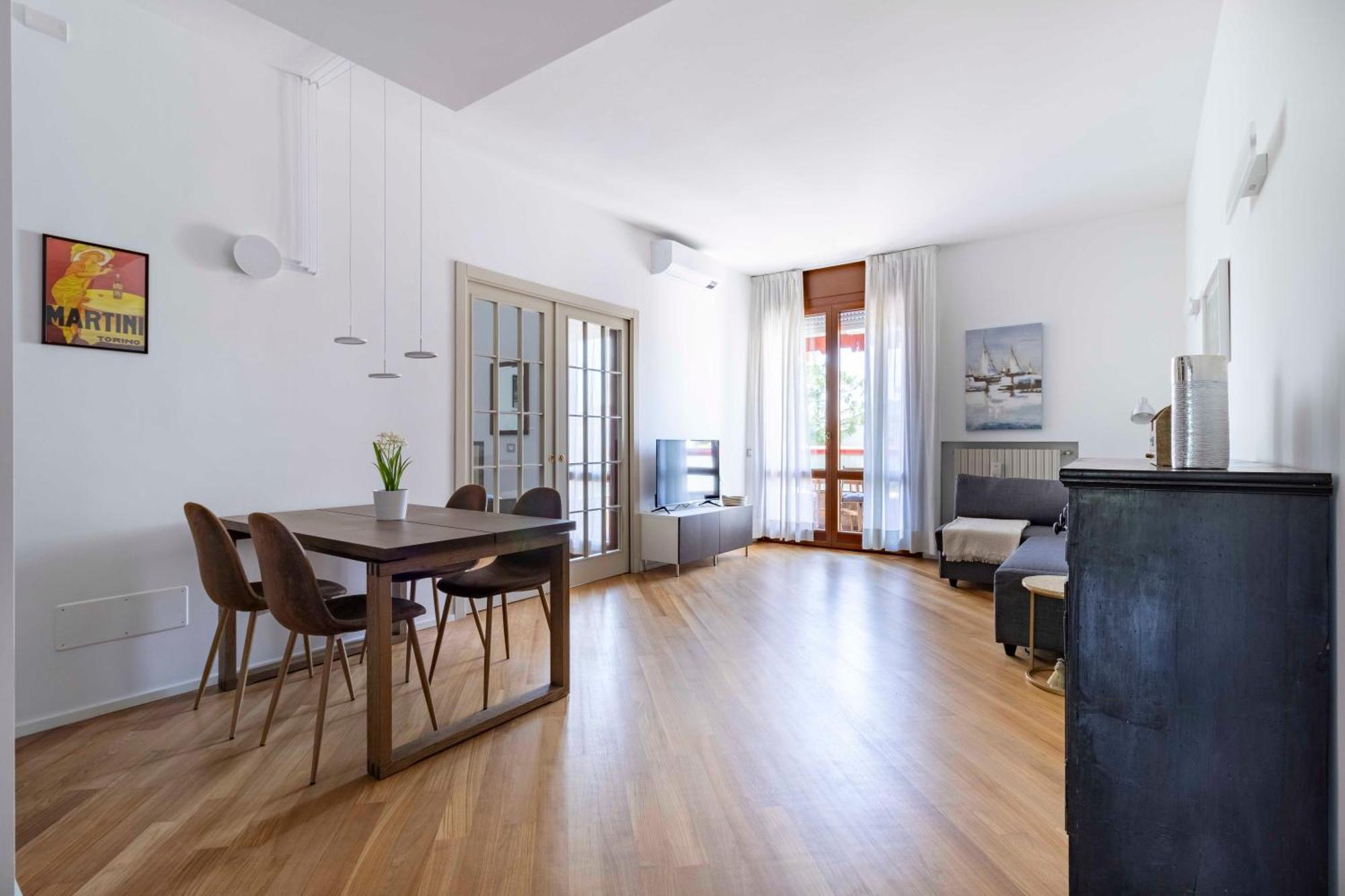 Bright House - Carozzi Apartment Milan