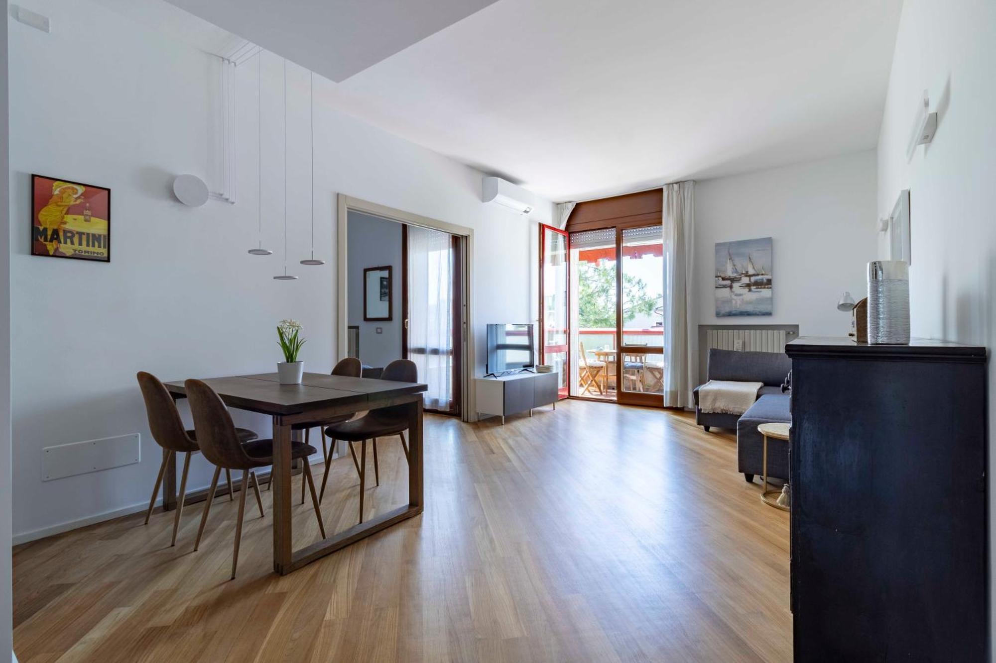 Bright House - Carozzi Apartment